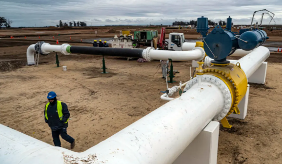 Impulsan una inversi贸n millonaria para mejorar el suministro de gas en 40 localidades, incluida Mar del Plata